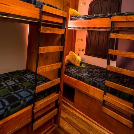 Bento Hostel (Adults Only) Santiago Exterior photo