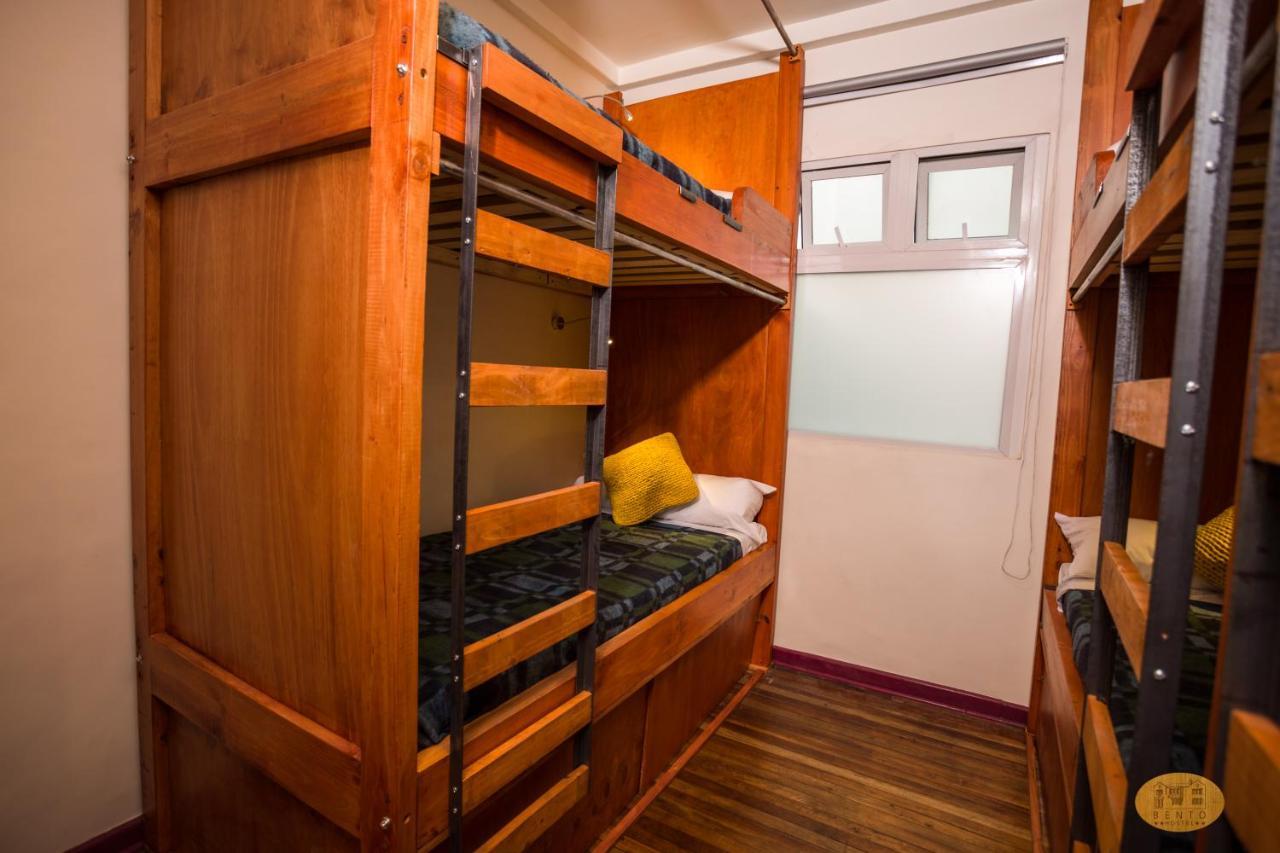 Bento Hostel (Adults Only) Santiago Exterior photo