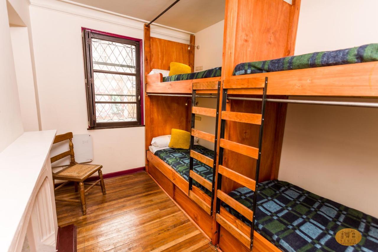 Bento Hostel (Adults Only) Santiago Exterior photo